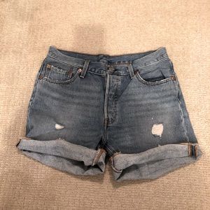 Levi’s 501 denim shorts